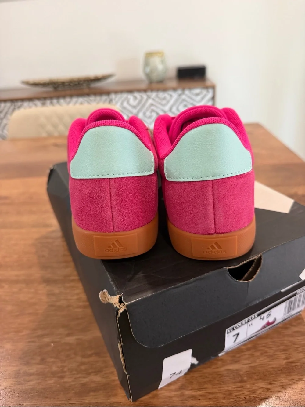 Adidas Samba 8.5 Pink Suede Sneakers with Mint Stripes Size 7Y/8.5W/7M BNIB